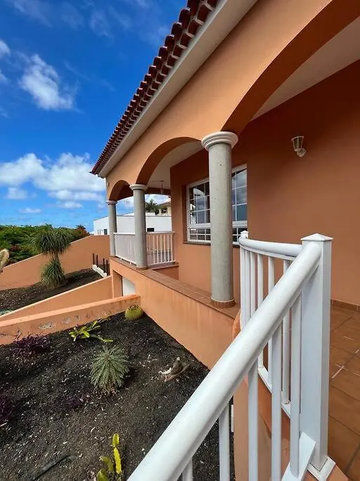 Chalet Piscina Privada Max 26º Jardin, Tranquilidad Caleta de Interián