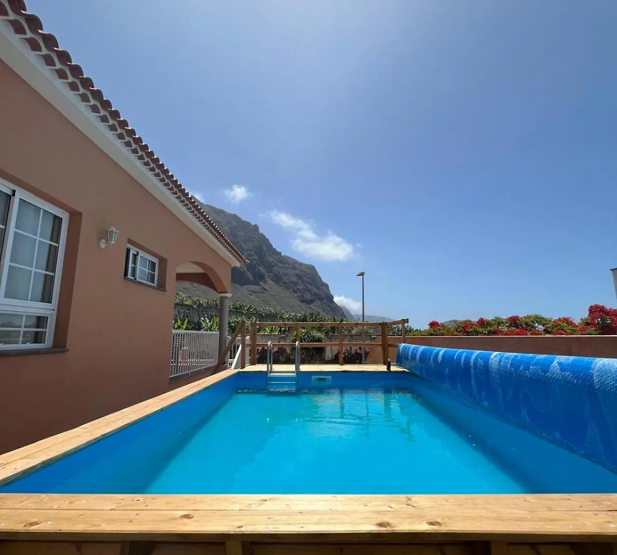 Chalet Piscina Privada Max 26º Jardin, Tranquilidad Caleta de Interián